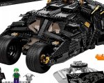 Batman: il set LEGO che riproduce la Batmobile dai film di Christopher Nolan è in sconto su Amazon