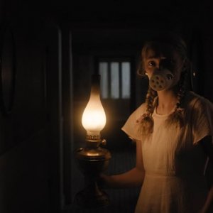 Hold Your Breath: Amiah Miller in una sequenza