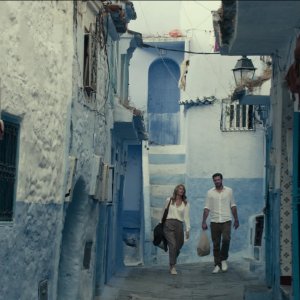 Lonely Planet: Laura Dern, Liam Hemsworth in una foto