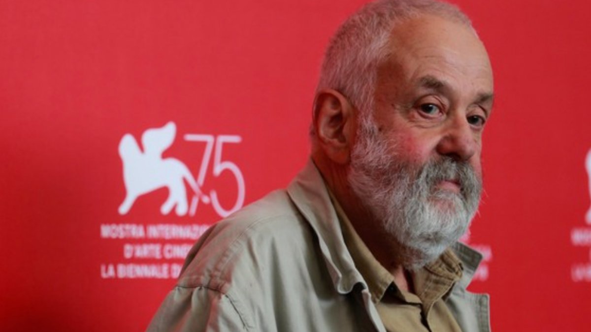 Mike Leigh da Movieplayer.it