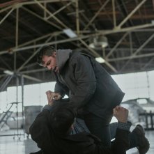 The Night Agent: una scena d'azione dei nuovi episodi