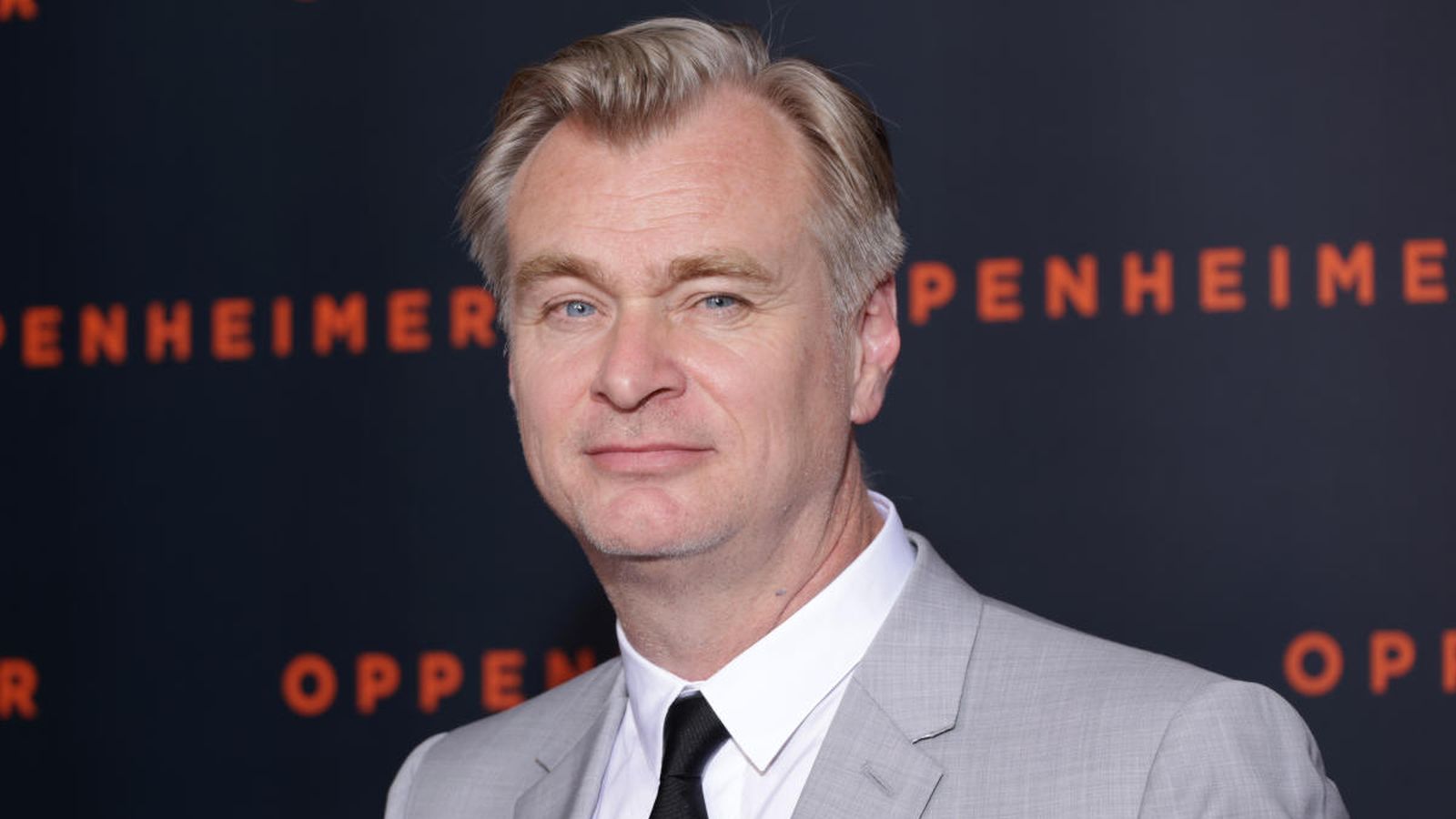 Christopher Nolan in una foto