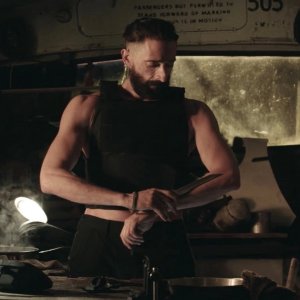 Clean: Adrien Brody in una foto