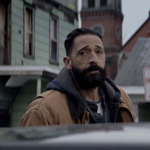 Clean: Adrien Brody in una scena