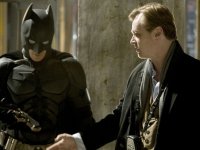 Christopher Nolan: 'Batman non possiede superpoteri, è uno che fa un sacco di flessioni'