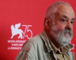 Mike Leigh progetta di girare il prossimo film nel 2025