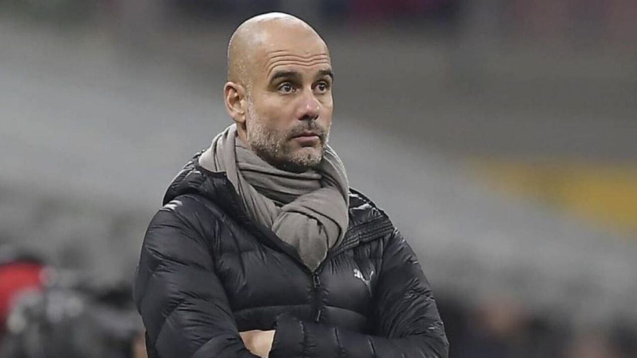Una foto di Pep Guardiola durante una partita