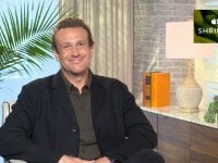 Shrinking 2, intervista a Jason Segel: 'Io e Harrison Ford siamo come Batman e Robin'