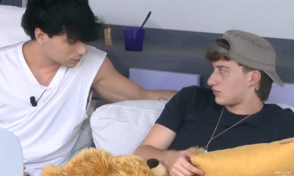 TrigNO e Vybes nel daytime di Amici