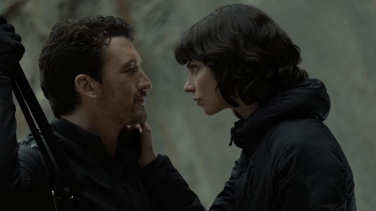 Miles Teller e Anya Taylor-Joy in azione