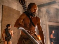 Itaca. Il ritorno, recensione: l'Ulisse di Ralph Fiennes? Un uomo penitente dietro l'egoismo di un eroe