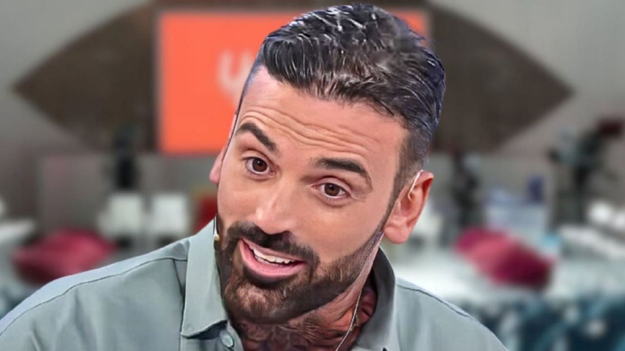 Mario Cusitore nello studio di Uomini e donne