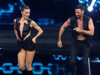 Ballando con le stelle 2024: Raoul Bova ospite d'onore, quali coppie si esibiranno stasera su Rai 1