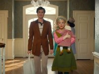 Andrew Garfield: Jessica Chastain ha sospeso The Eyes of Tammy Faye per farlo stare con la madre malata