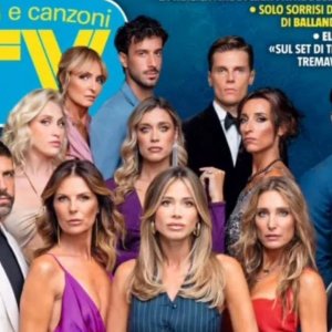 Il cast de La Talpa sulla copertina di  Tv Sorrisi & Canzoni