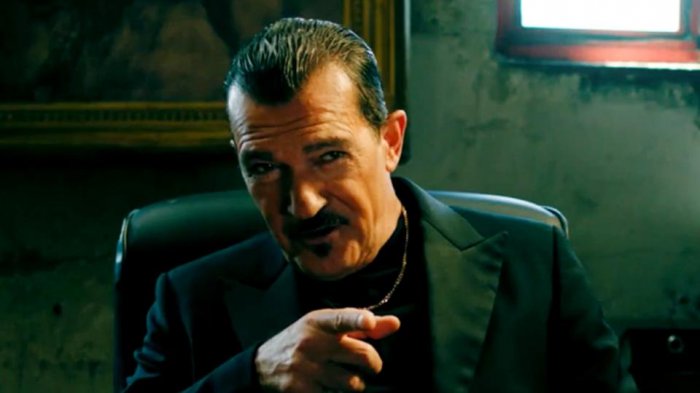 Antonio Banderas fa chiarezza sulle voci di bancarotta: 'Mi spiace per chi ci sperava'