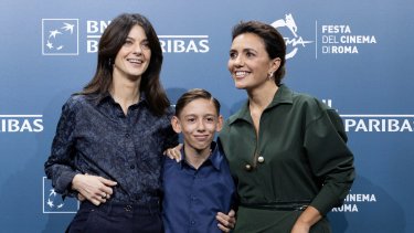 Il Treno Dei Bambini, Cristina Comencini E Il Cast Presentano Il Film ...