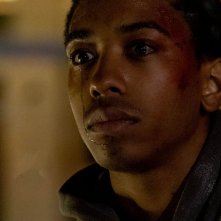 La nuit se traîne: Jonathan Feltre in una scena