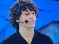 Amici 24: Chi è Nicolò, la giovane promessa che ha ricevuto un 'bravissimo' da Noemi