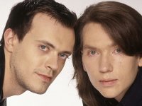 Hanno Ucciso L'Uomo Ragno: i brani leggendari degli 883 che hanno segnato la serie