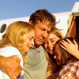 Sulle ali della speranza: Dennis Quaid, Heather Graham in una scena