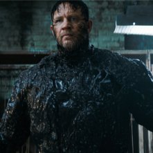 Venom: The Last Dance - Tom Hardy in una sequenza
