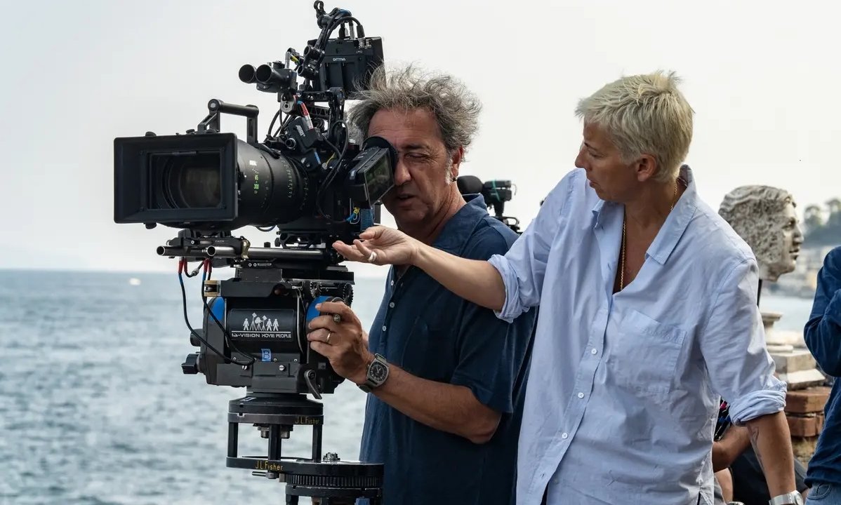 Paolo Sorrentino e Daria D'Antonio sul set di Parthenope