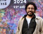 Still Here, una Corvetto al neon per gli spazi cinematografici di Suranga Katugampala