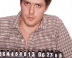 Hugh Grant, durante l'AFI Fest, sorprende i fan con una battuta sul suo arresto del 1995