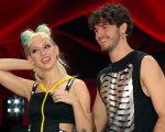 Ballando con le stelle 2024: quali coppie scenderrano in pista stasera su Rai 1, chi sarà l'ospite d'onore