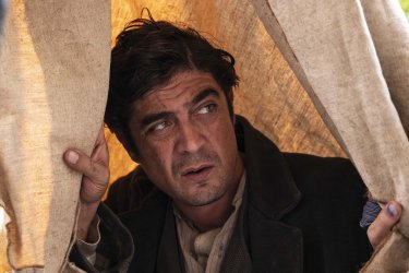 Modi Riccardo Scamarcio Scena Film