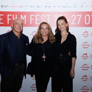 Altrimenti ci arrabbiamo: i figli di Bud Spencer, Cristiana, Diamante e Carlo Pedersoli, alla proiezione della versione restaurata alla Festa del Cinema di Roma