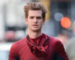 Andrew Garfield: 'Per combattere la fama di Spider-Man mi sono fatto crescere un'orribile barba'