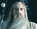 Christopher Lee sarà ancora Saruman ne Il Signore degli Anelli: La Guerra dei Rohirrim, ecco come