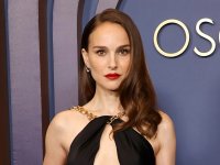 Natalie Portman e Jenna Ortega star del film The Gallerist