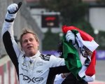 Brad Pitt sta ancora girando F1, apparizione a sorpresa al Gran Premio del Messico (VIDEO)