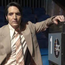 Late Night with the Devil: David Dastmalchian in una sequenza