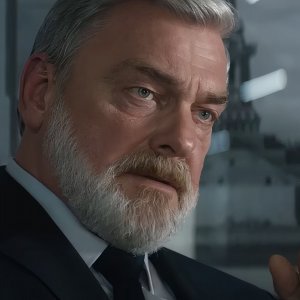 Canary Black: Ray Stevenson in una scena del film