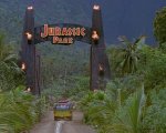 Jurassic Park Danger: il gioco da tavolo ispirato ai film di Steven Spielberg è in offerta su Amazon