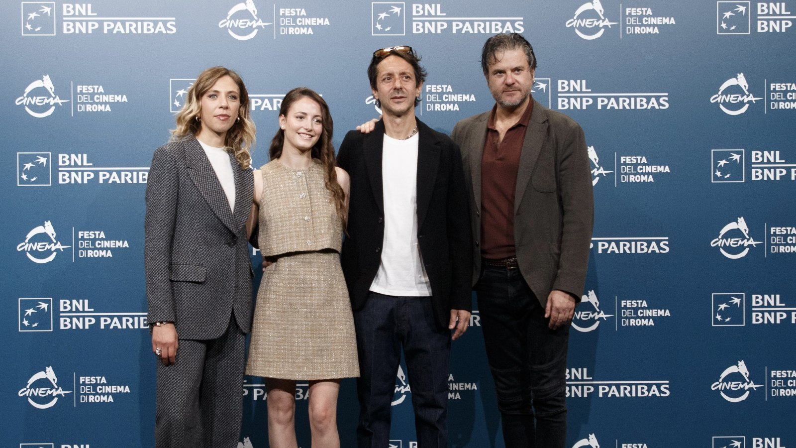 Stefano Chiantini, Edoardo Pesce, Sara Silvestro e Barbara Chichiarelli alla Festa di Roma. @gabrielepallai