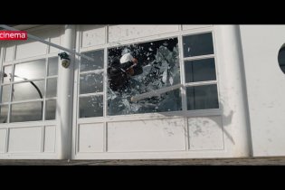 Piedone - Uno sbirro a Napoli - Trailer con Salvatore Esposito e Silvia D'Amico