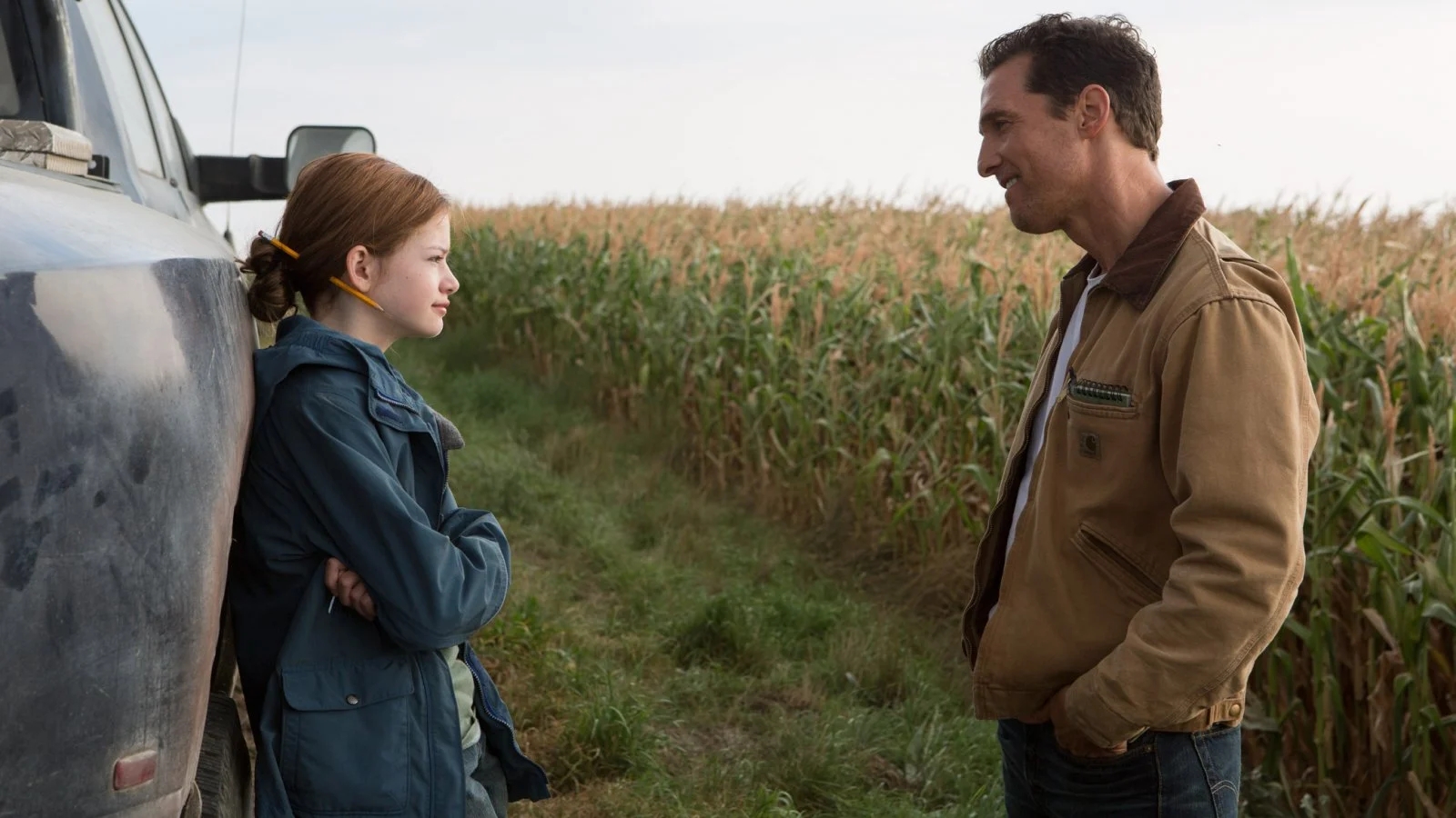 Mackenzie Foy e Matthew McConaughey in una scena dal film Interstellar