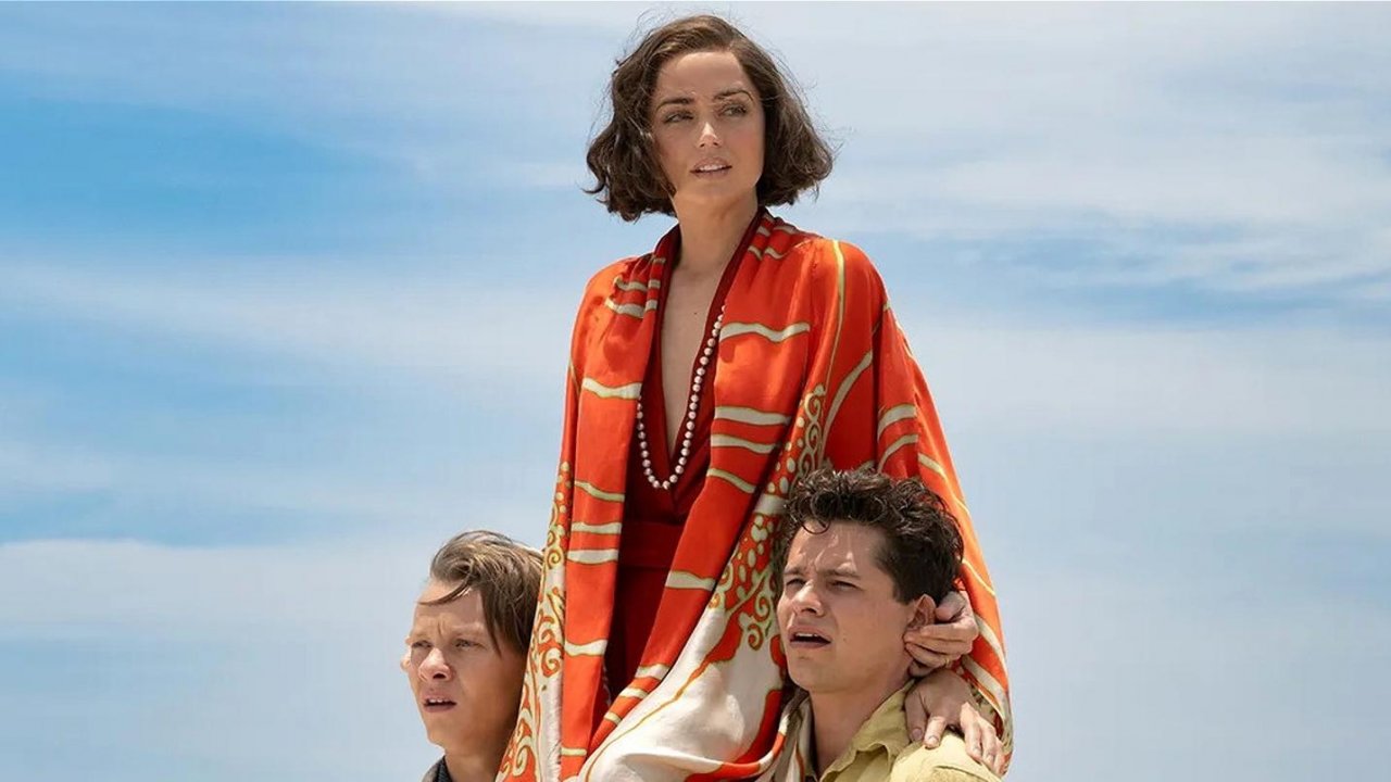 Ana De Armas in una scena di Eden