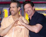 Ryan Reynolds commenta le teorie: 'Vorrei condurre gli Oscar con Hugh Jackman'