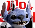Lilo & Stitch: l'adorabile alieno blu ritratto in una nuova immagine