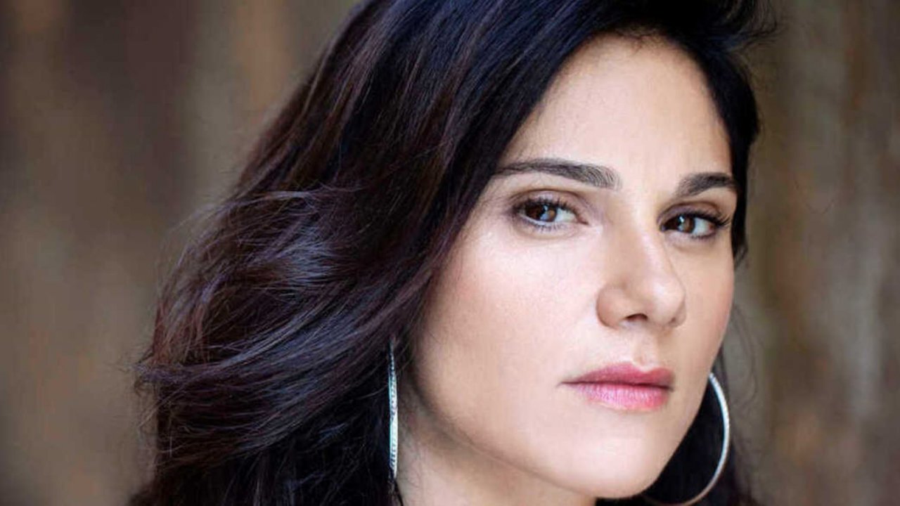 Daniela Ioia veste i panni di Rosa in Un Posto al Sole