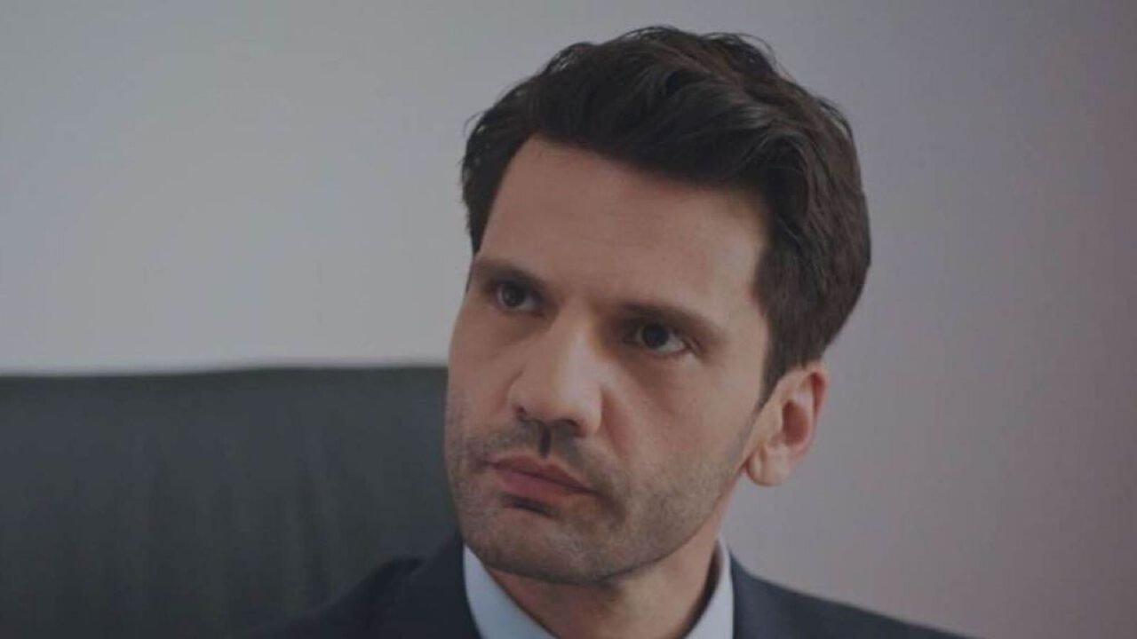 Nella foto Ilgaz interpretato da Kaan Urgancıoğlu