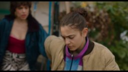 Una madre - Trailer del film con Aurora Giovinazzo e Micaela Ramazzotti