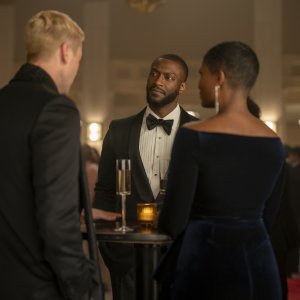 Alex Cross. Aldis Hodge, Ryan Eggold e Samantha Walkes della serie.