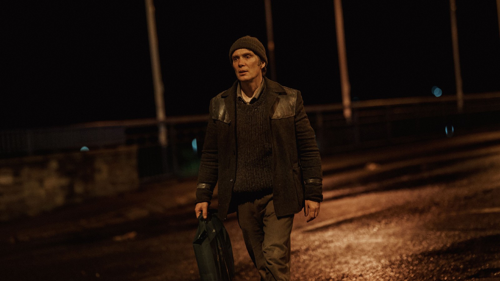 Cillian Murphy in una scena di Small Things Like These